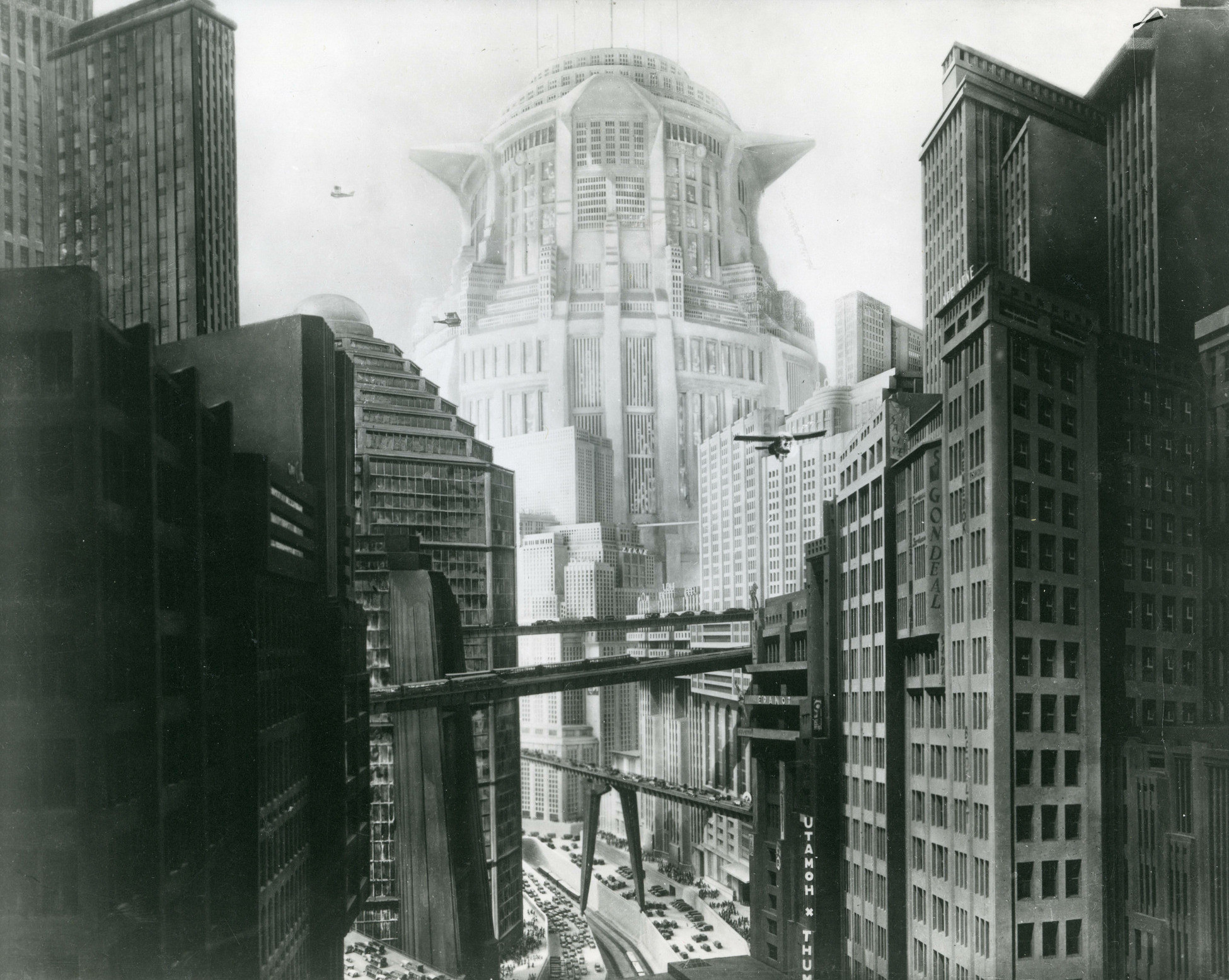 Erich Kettlehut, Otto Hunte, Karl Volbrecht, Fritz Lang, Metropolis, 1926