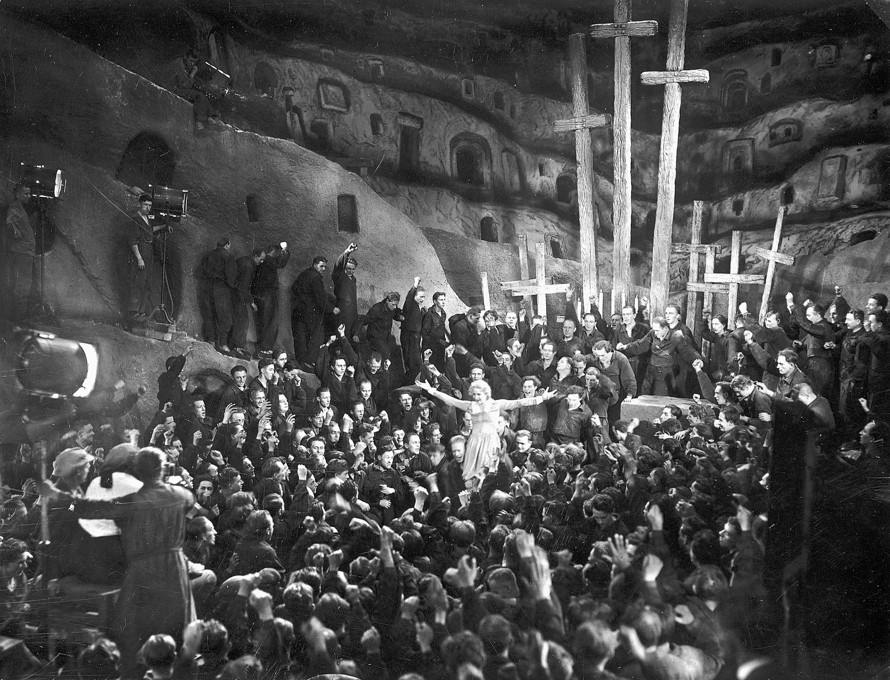 Metropolis (1927), production still. 