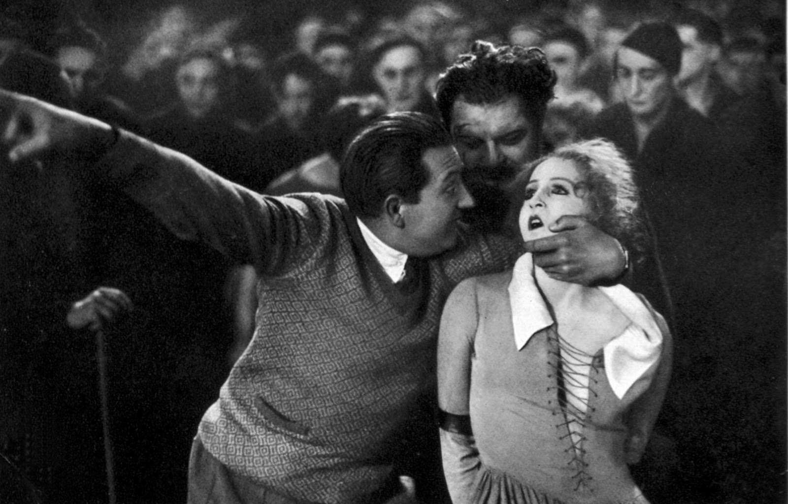 Metropolis (1927), Fritz Lang, Heinrich George, Brigette Helm, production still. 